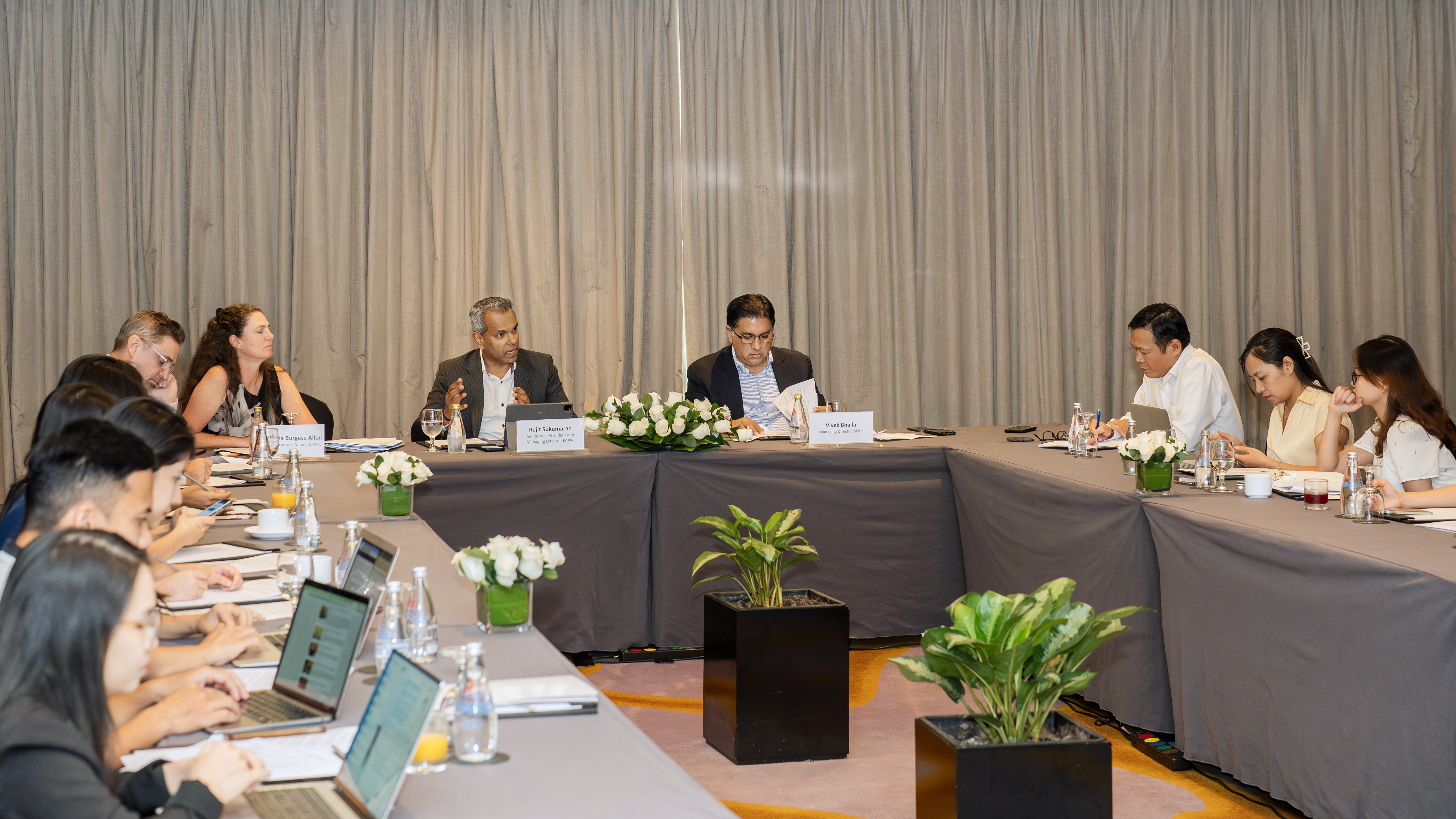 Đại diện IHG chia sẻ tại buổi họp b&aacute;o về kế hoạch mở rộng kinh doanh trong thời gian tới tại Việt Nam.