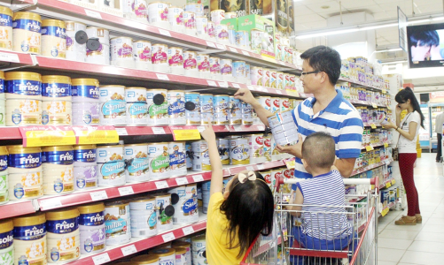 Quy định mới về sản phẩm sữa cho trẻ dưới 6 tuổi phải kê khai giá