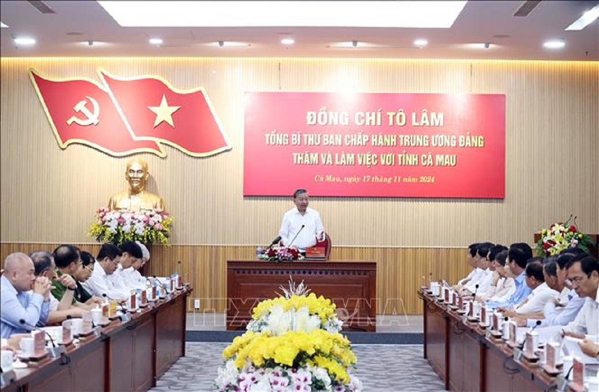 Tổng Bí Thư Tô Lâm làm việc với Ban Thường vụ Tỉnh ủy Cà Mau. Ảnh: TTXVN.