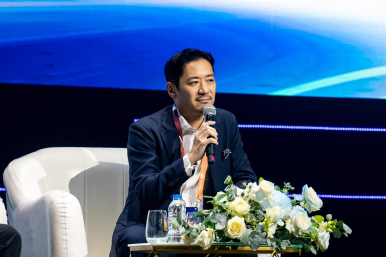 &Ocirc;ng Fumiaki Katsuki, Gi&aacute;m đốc hợp danh tại McKinsey & Company