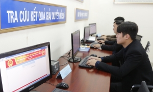 Cung cấp dịch vụ công trực tuyến là ưu tiên hàng đầu của Việt Nam trong các chương trình, chiến lược về cải cách hành chính, chuyển đổi số