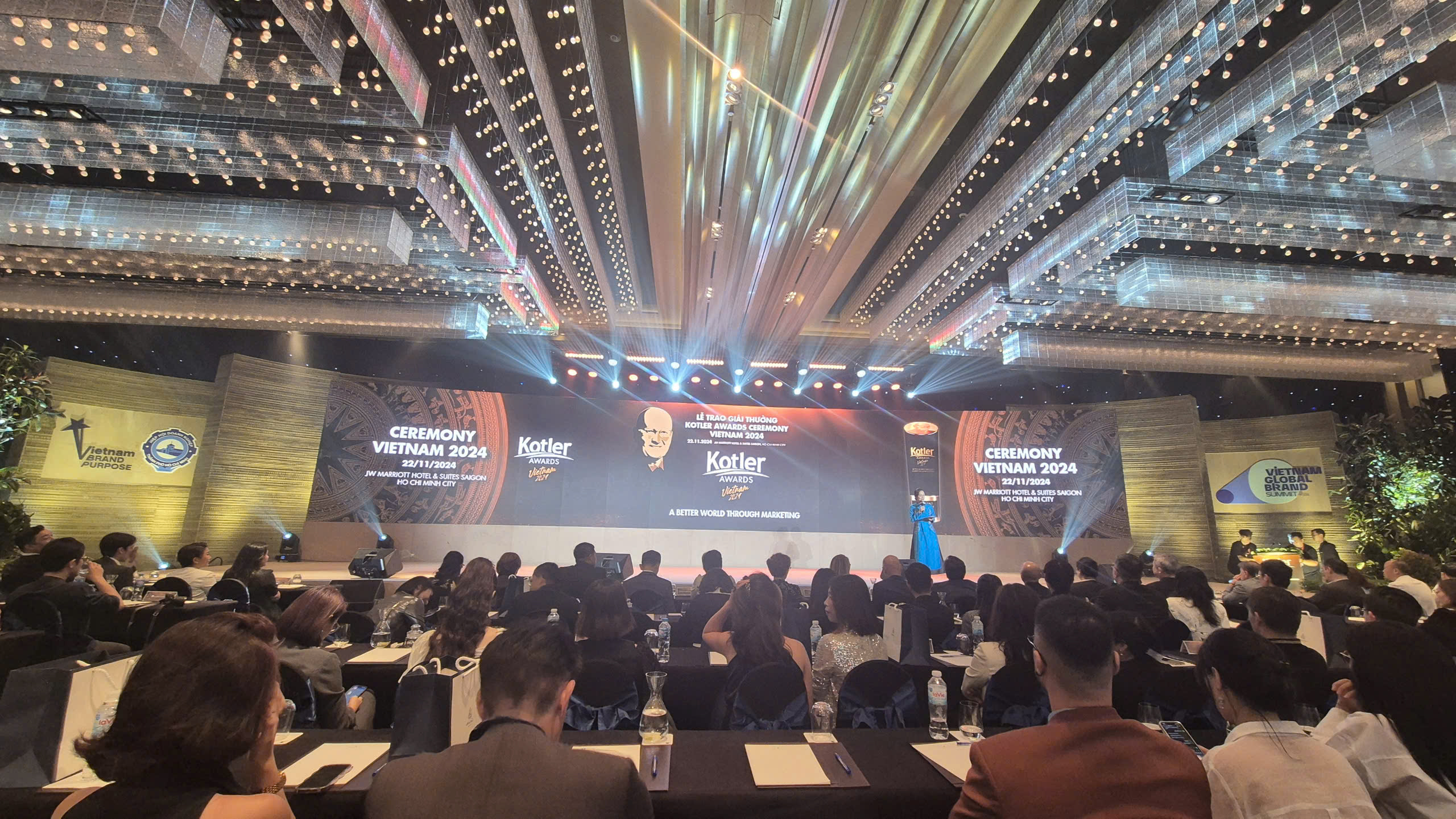 Toàn cảnh Lễ trao giải thưởng quốc tế Kotler Awards 2024 diễn ra tối 22/11 tại TP.HCM.