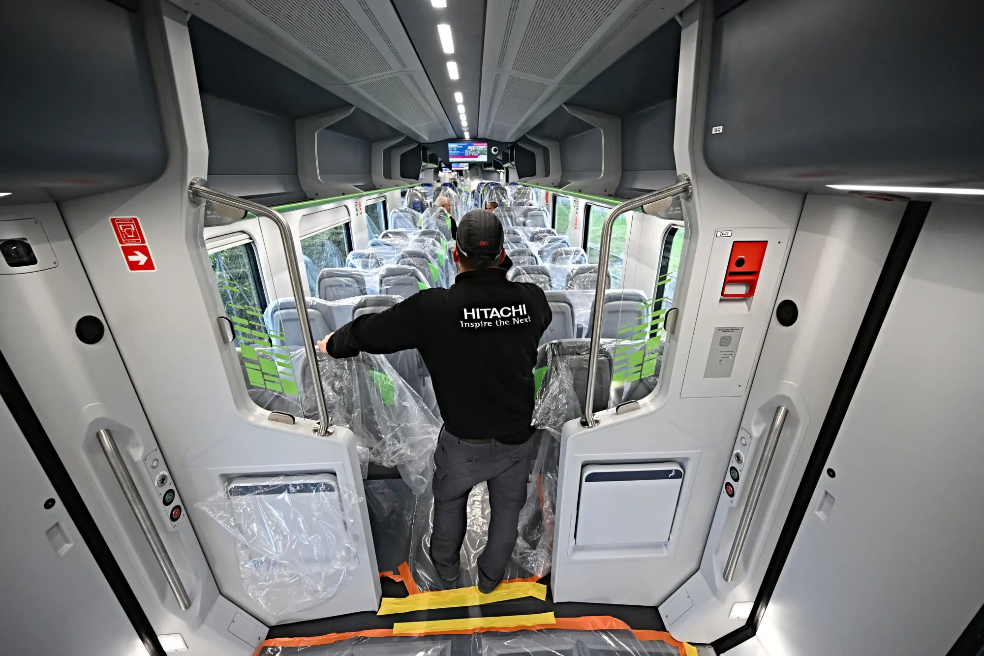 Hitachi đã cài đặt nền tảng AI trên hơn 2.000 toa tàu.