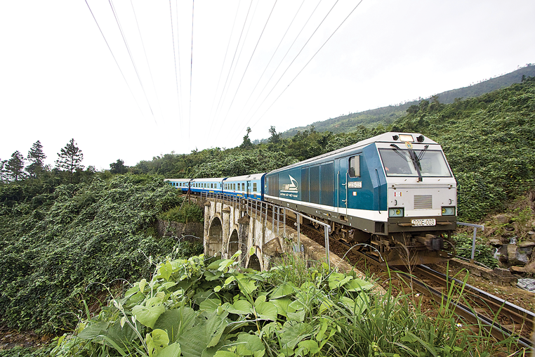 Appraisal council set up for railway linking Vietnam and China