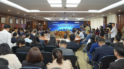 Vietnam unveils code of conduct for real estate brokers