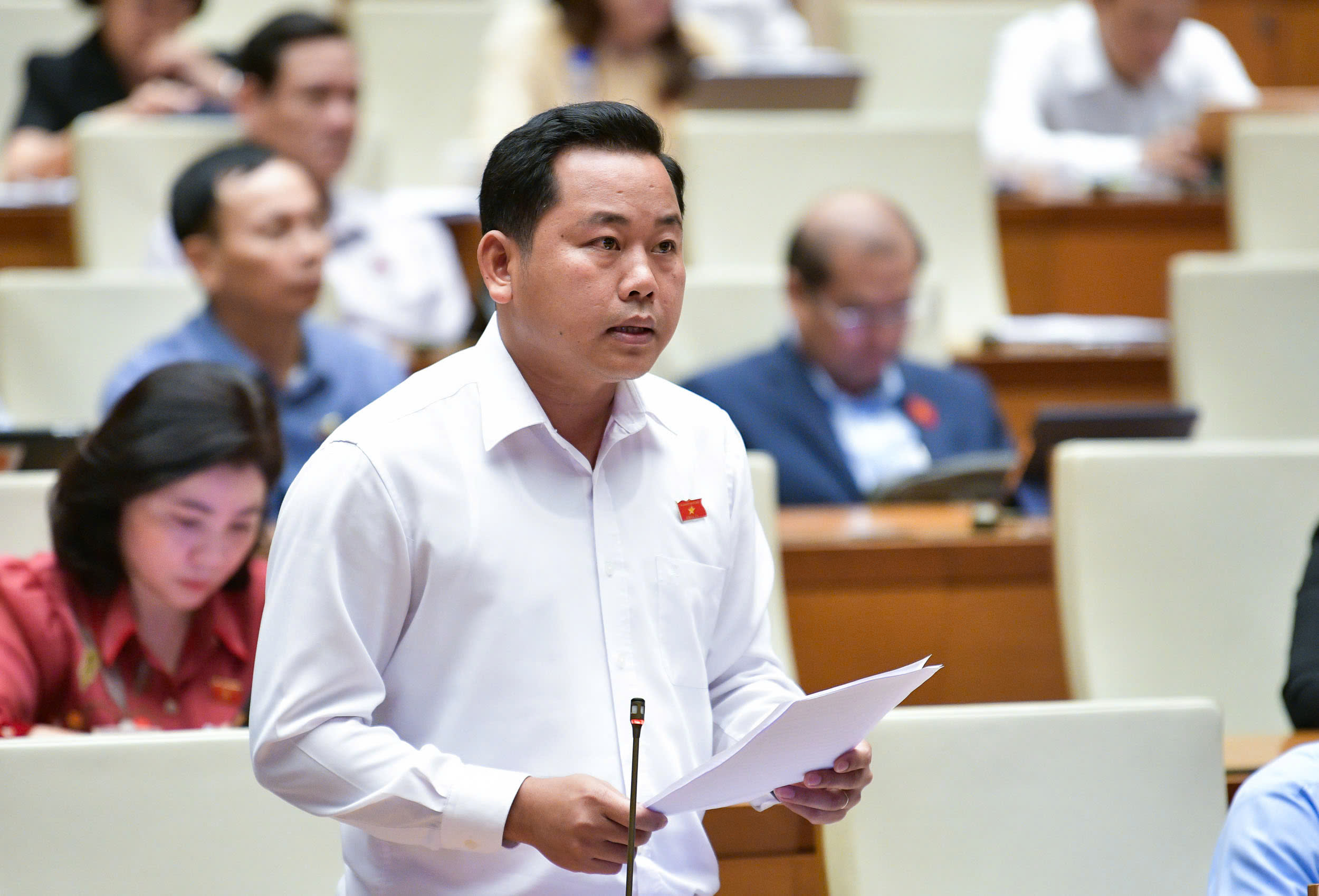 Đại biểu Dương Tấn Quân, đoàn tỉnh Bà Rịa - Vũng Tàu. Ảnh: Quochoi.vn.