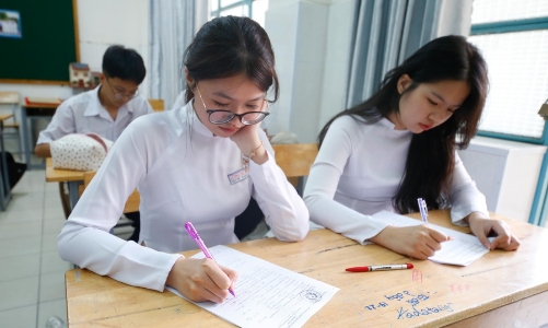 Bộ Giáo dục và Đào tạo đề xuất siết chặt việc xét tuyển bằng học bạ THPT