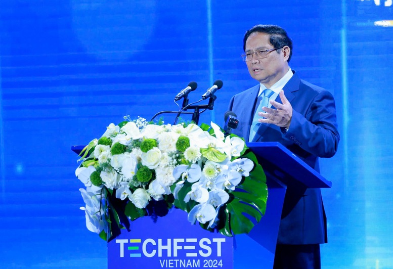 Thủ tướng khẳng định cần có tư duy đột phá, chấp nhận rủi ro, dám nghĩ, dám làm trong thúc đẩy các hoạt động khởi nghiệp sáng tạo cả từ phía cơ quan quản lý nhà nước và cộng đồng doanh nghiệp, nhân dân với tinh thần 