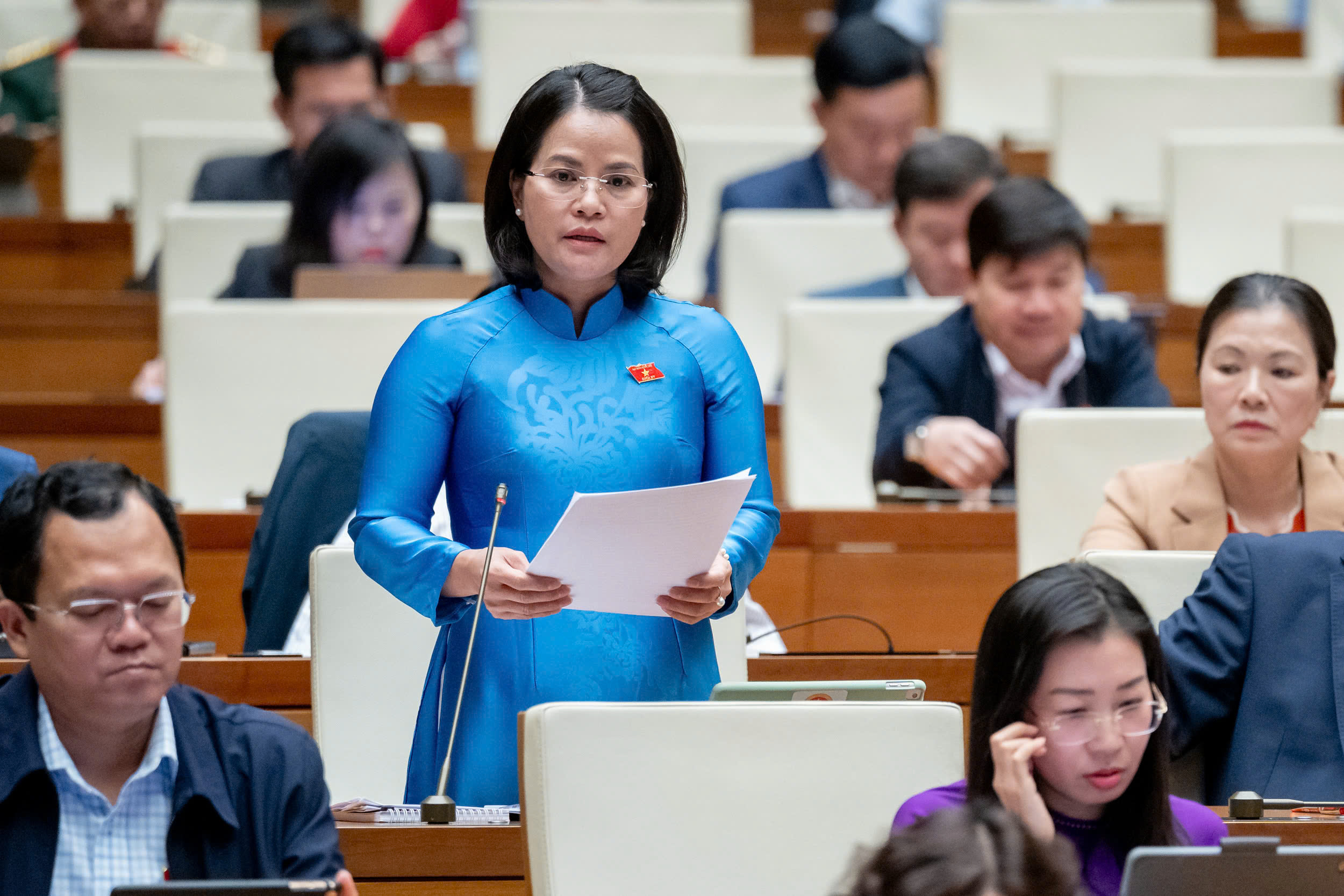 Đại biểu Nguyễn Hoàng Bảo Trân, đoàn tỉnh Bình Dương. Ảnh: Quochoi.vn.