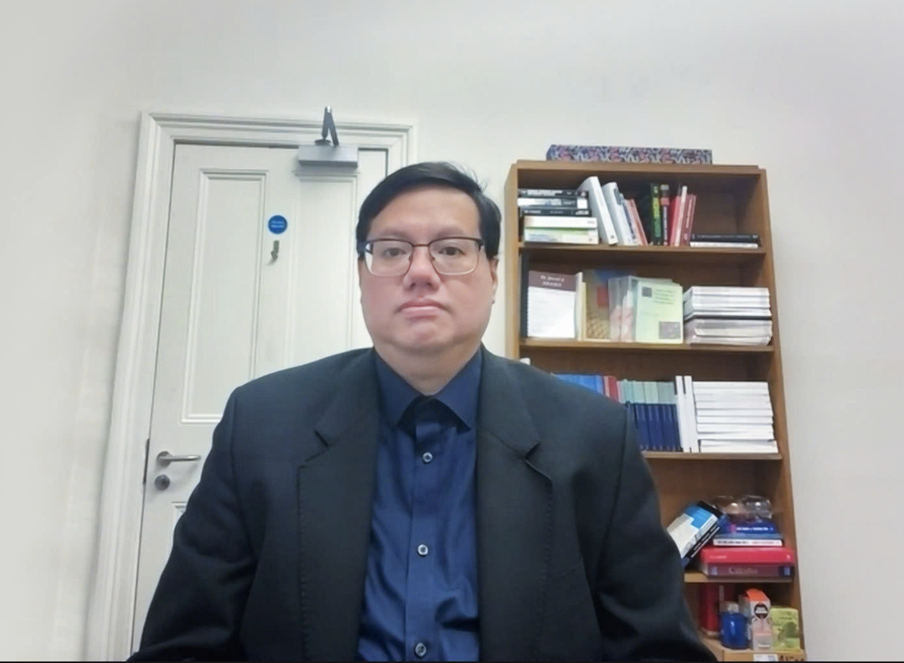 Ông Hồ Quốc Tuấn, Giảng viên Cao cấp, Đại học Bristol, Anh.