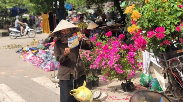 Phần lớn người cao tuổi ở nước ta có cuộc sống khó khăn, thu nhập thấp, phụ thuộc vào trợ cấp xã hội  