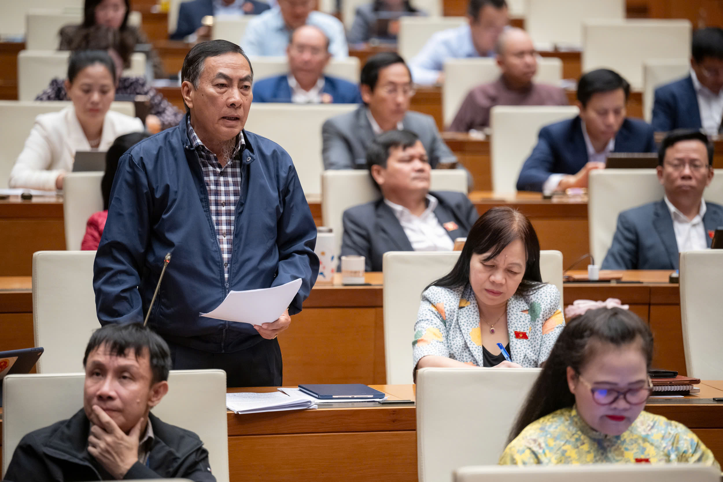 Đại biểu Phạm Văn Hòa, đoàn Đồng Tháp.