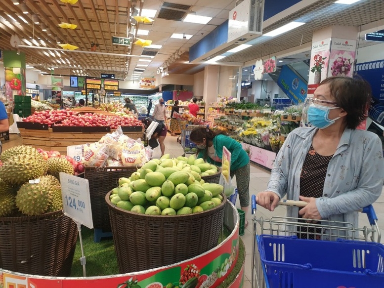 PM calls for measures to develop domestic market