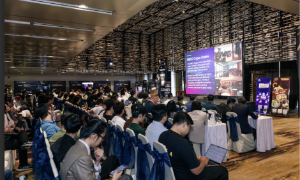 Hơn 200 khách mời từ các doanh nghiệp hàng đầu tại Việt Nam trong lĩnh vực công nghệ, Web3 và AI đã tham dự sự kiện