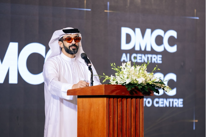                                 Ông Ahmed Bin Sulayem giới thiệu về DMCC tại sự kiện