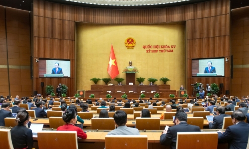 Quốc hội yêu cầu chậm nhất tháng 6/2025 sửa Nghị định 24 về quản lý hoạt động kinh doanh vàng