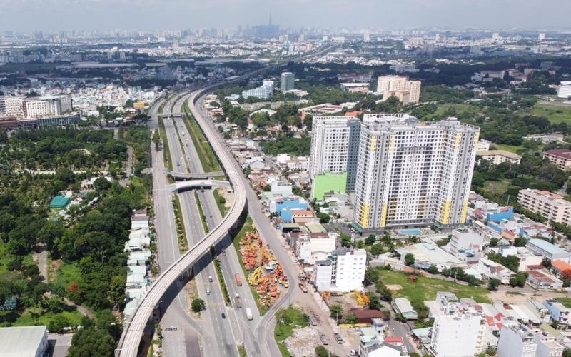 Binh Duong expects to allocate $1.36 bln for key projects in 2025