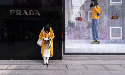 Thời trang xa xỉ đang dần mất đi giá trị?