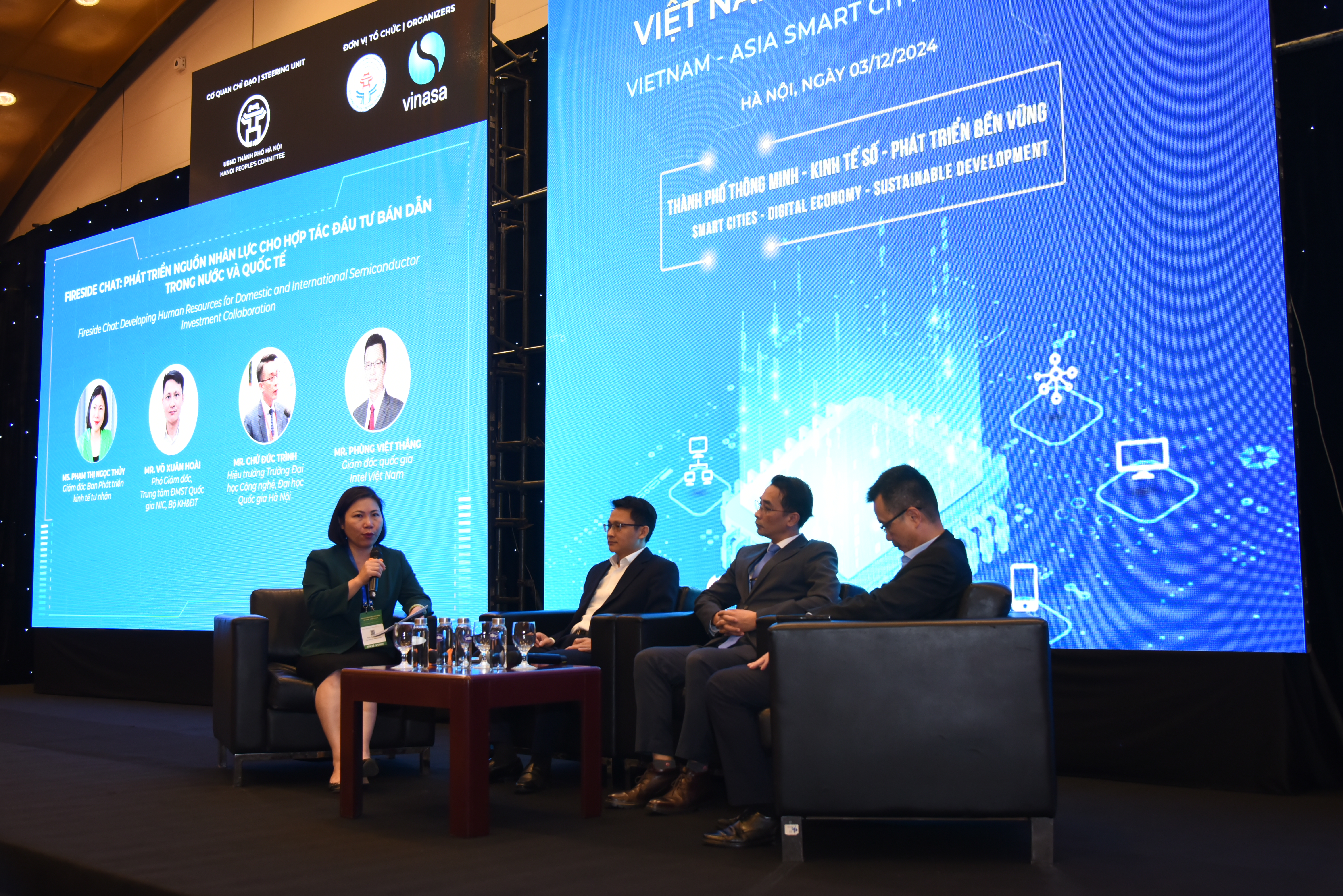 Hội thảo “Chiến lược Công nghiệp Bán dẫn: Động lực mới cho Việt Nam và Hà Nội” nằm trong chuỗi sự kiện hội nghị Thành phố thông minh Việt Nam - Châu Á 2024. 