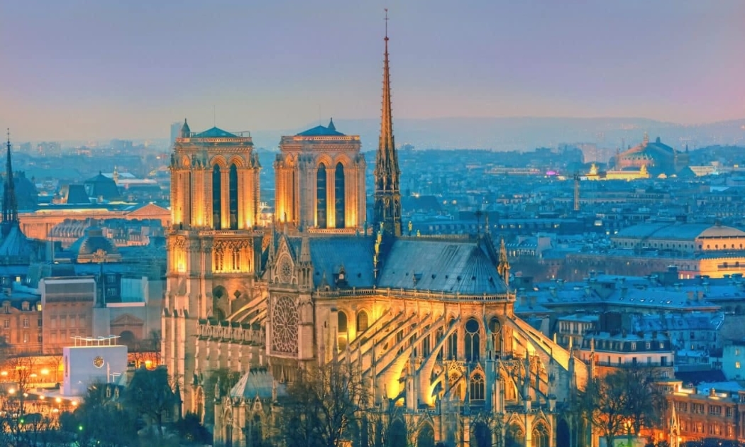 Ảnh: French of Notre-Dame de Paris