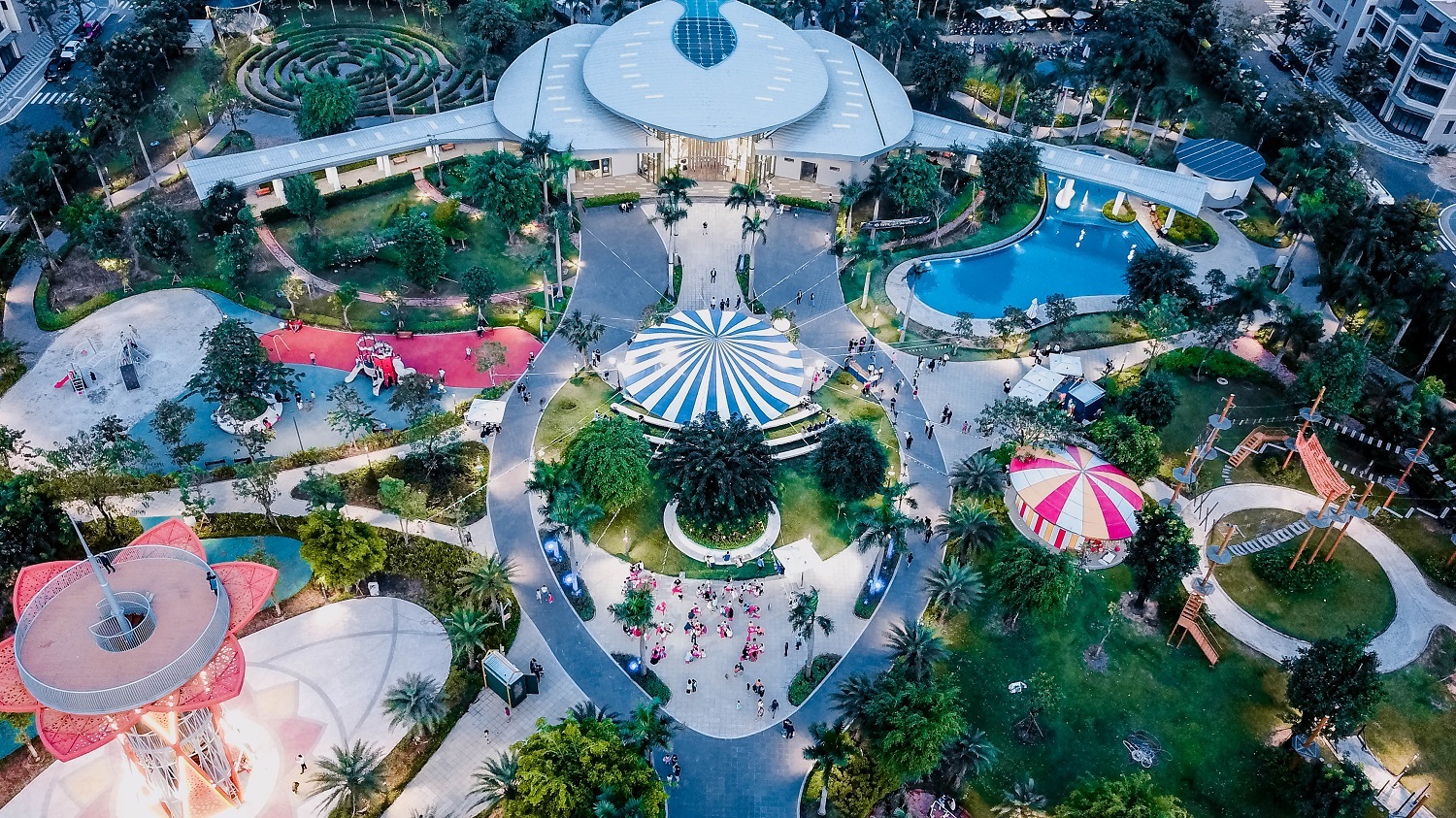 Tính đến thời điểm hiện nay, Gem Sky World là dự án khu đô thị đầu tiên tại Long Thành hoàn thiện cả hạ tầng kỹ thuật lẫn hạ tầng xã hội.