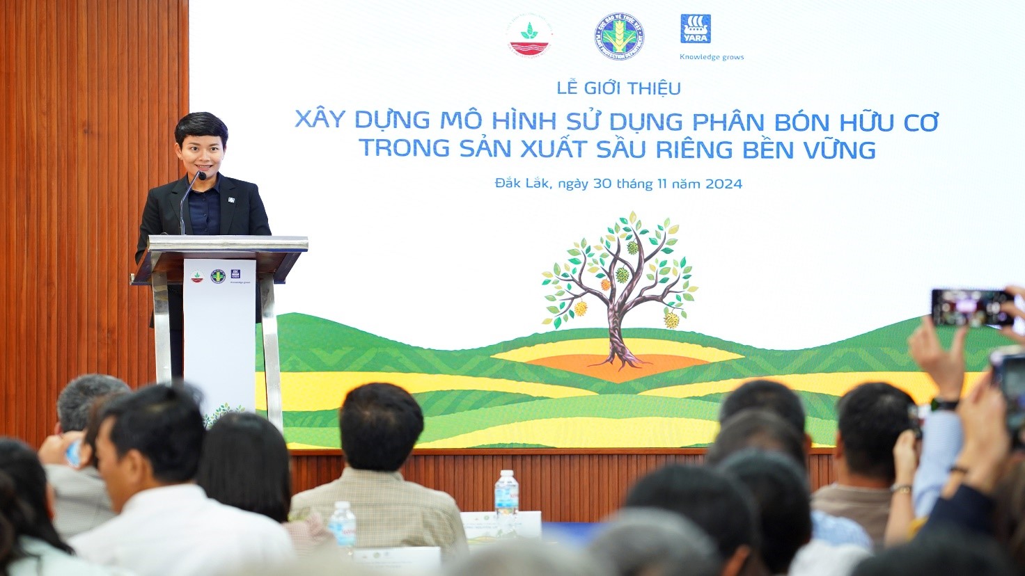 B&agrave; Trần Ngọc Thanh Tr&uacute;c, Tổng Gi&aacute;m đốc C&ocirc;ng ty TNHH Yara Việt Nam.