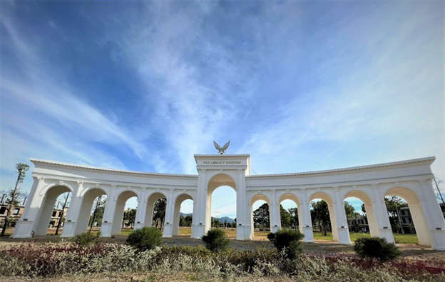 Dự án tổ hợp thương mại, vui chơi giải trí và nhà phố do Công ty cổ phần Tập đoàn FLC làm chủ đầu tư tại tỉnh Kon Tum.