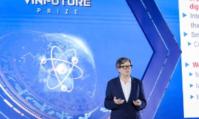 Giáo sư Yann LeCun, một trong những chuyên gia hàng đầu về trí tuệ nhân tạo, hiện là Giám đốc Khoa học AI tại Meta và giáo sư Đại học New York