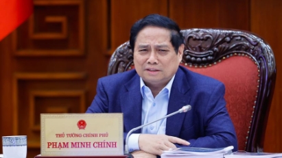 PM urges swift railway development to ease traffic, reduce pollution, and boost growth