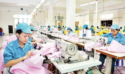 250.00 lao động nữ Việt Nam làm việc ở nước ngoài mang lại hơn 2,5 tỷ USD kiều hối  