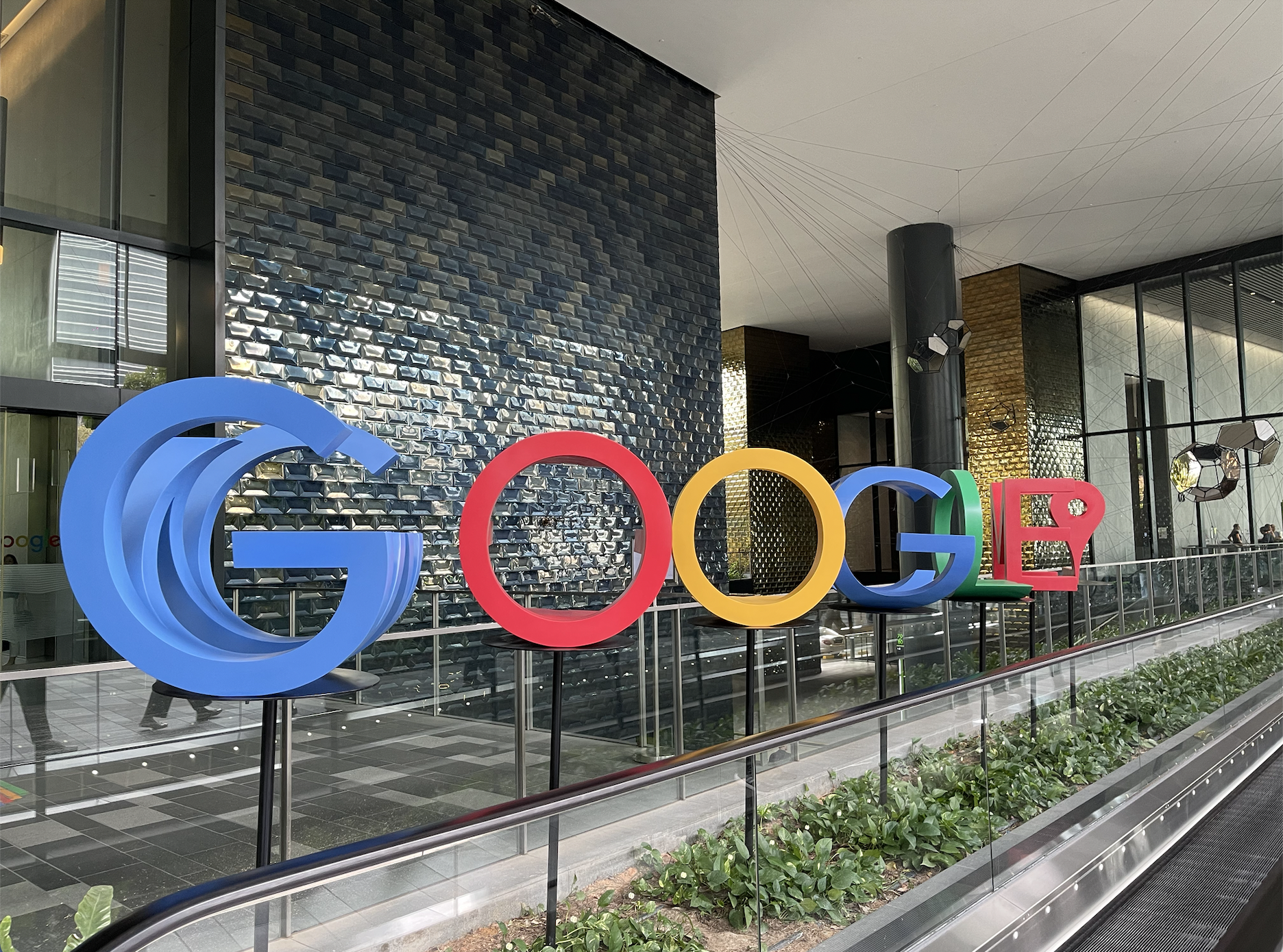 Google Asia Pacific Pte. Ltd., headquartered in Singapore (Photo: Ngoc Lan)