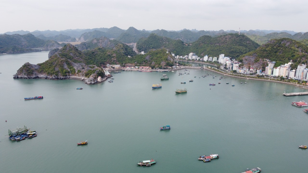 Dự án vịnh trung tâm Cát Bà được đấu giá thành công đã giúp Hải Phòng thu được số tiền hơn 3.000 tỷ đồng trong năm 2024.