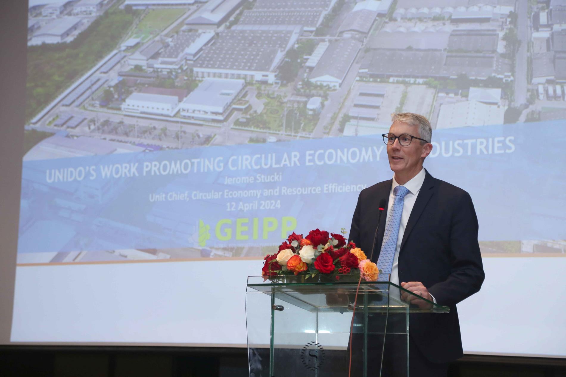 Ông Jerome Stucki, Trưởng bộ phận Kinh tế tuần hoàn và Tài nguyên Tổ chức Phát triển Công nghiệp Liên Hợp Quốc (UNIDO).