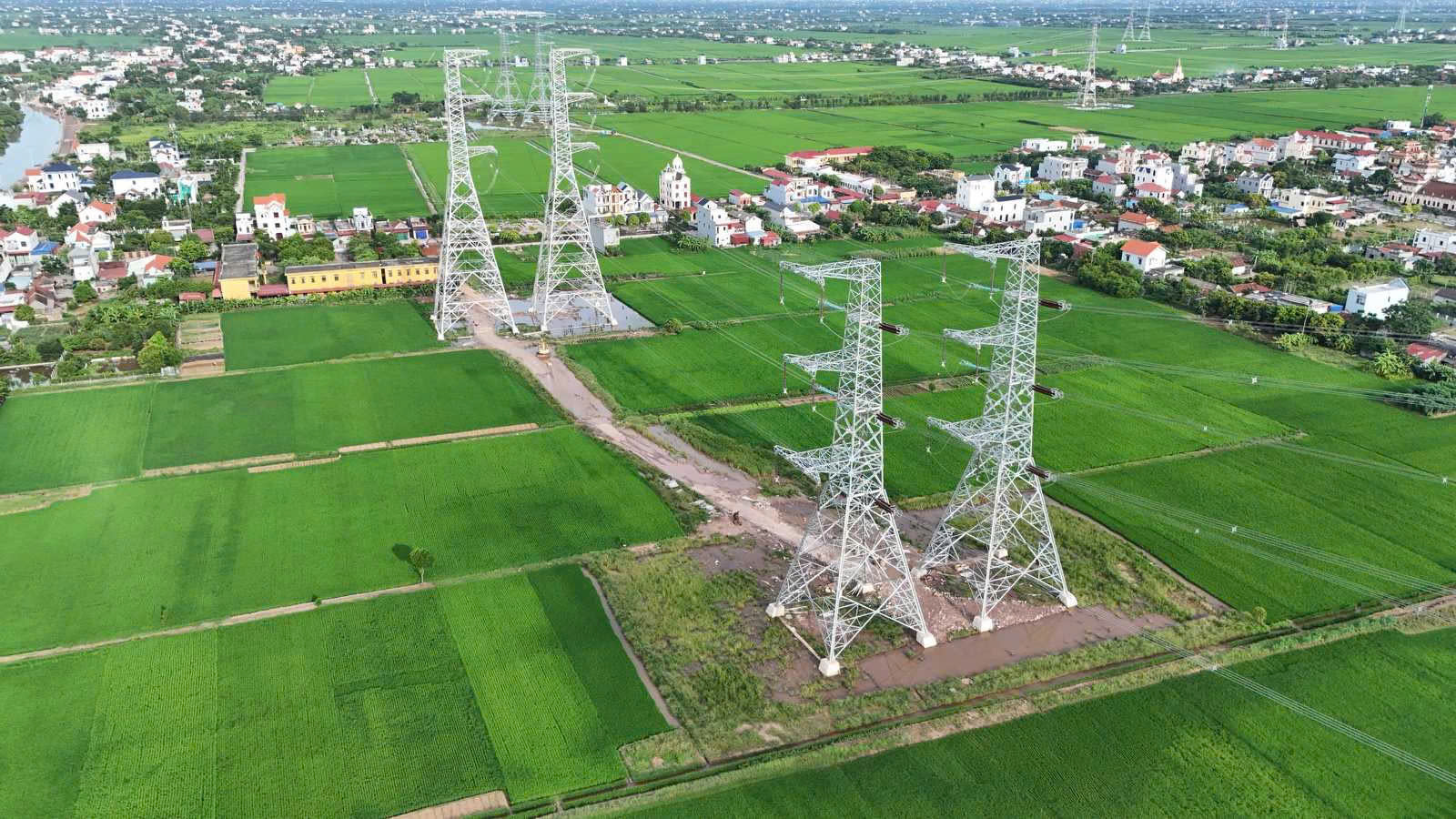 Công trình đường dây 500 kV Củ Chi - Chơn Thành - Đức Hòa