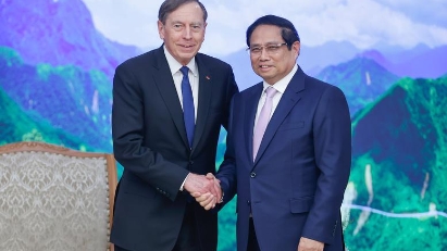 Kohlberg Kravis Roberts plans to expand investment in Vietnam