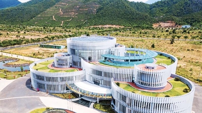 Central Da Nang city attracts 30 investment projects to high-tech park