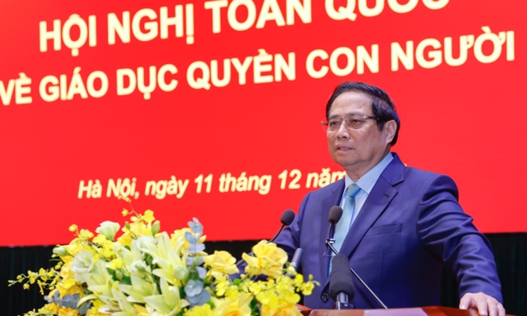 Thủ tướng Phạm Minh Chính dự và chủ trì Hội nghị toàn quốc về giáo dục quyền con người do Học viện Chính trị quốc gia Hồ Chí Minh tổ chức. Ảnh: VGP