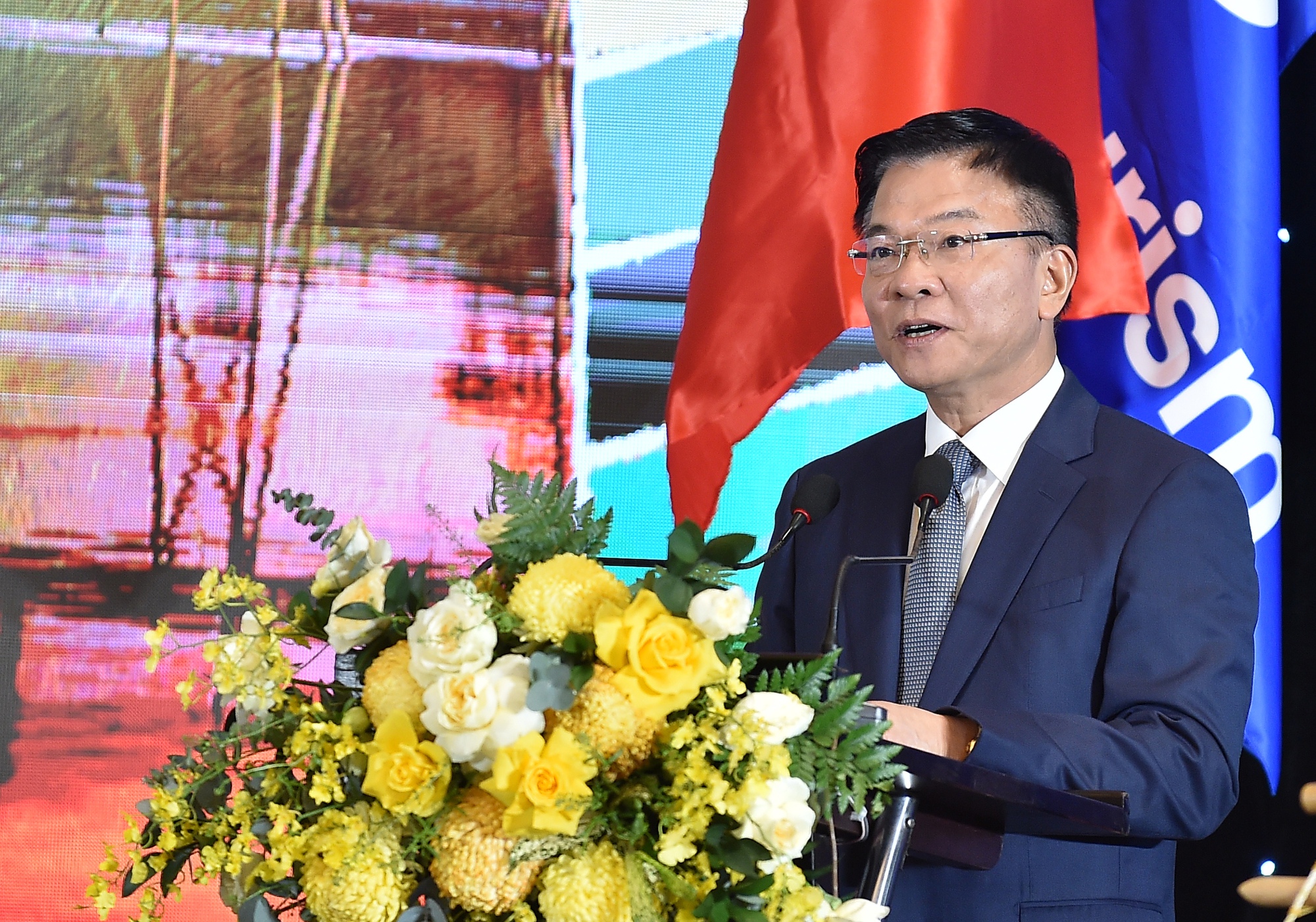 Phó Thủ tướng Lê Thành Long phát biểu tại hội nghị. Ảnh: VGP/Đức Tuân