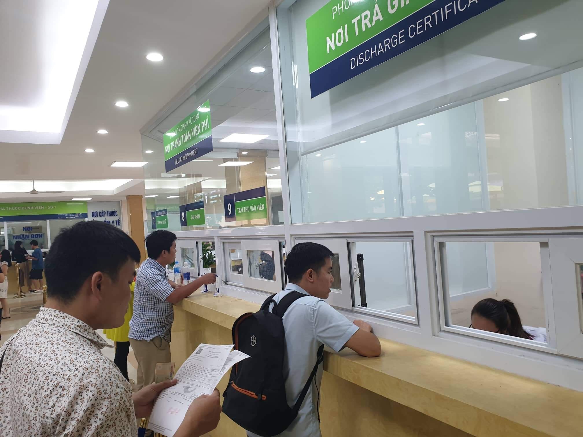 Thanh toán chi phí khám chữa bệnh bảo hiểm y tế. Ảnh minh họa: N.Dương.