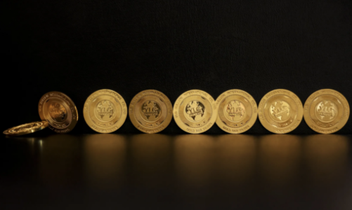 Vàng sụt giá mạnh vì nhà đầu tư chốt lời sau 3 phiên tăng liên tiếp