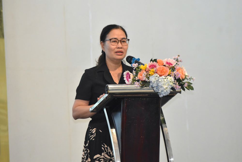 Bà Nguyễn Thị Thanh Thuỷ: 