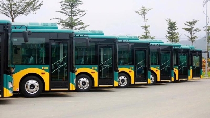 HCM City to launch 17 electric bus routes connecting to metro stations