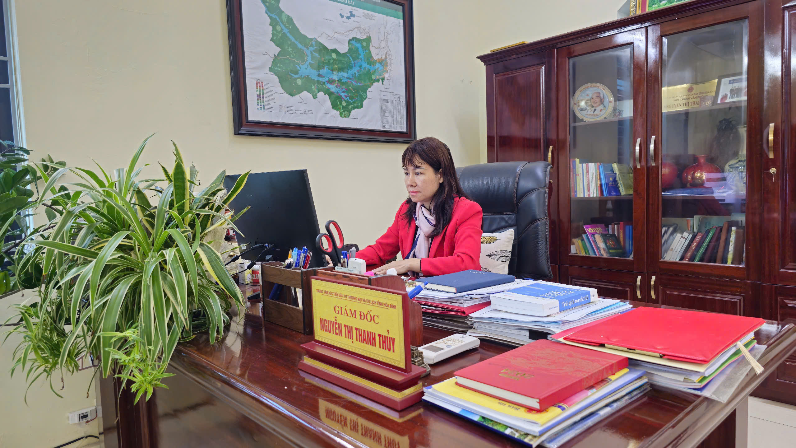 Bà Nguyễn Thị Thanh Thuỷ, Giám đốc Trung tâm Xúc tiến Đầu tư, Thương mại và Du lịch tỉnh Hòa Bình chia sẻ với phóng viên VnEconomy về những kết quả đạt được năm 2024 và định hướng công tác xúc tiến năm 2025.