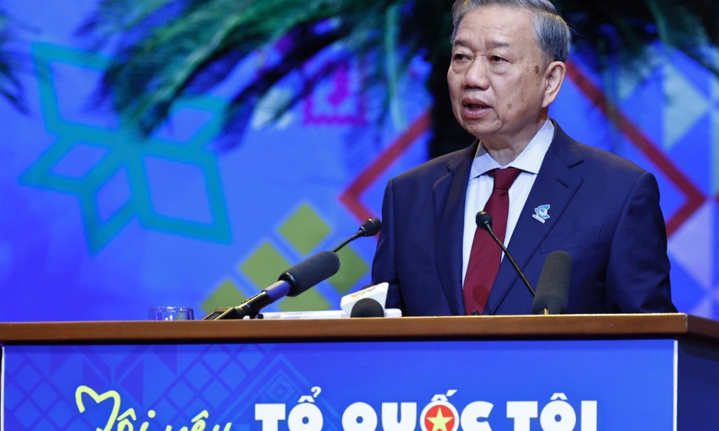 Tổng Bí thư Tô Lâm phát biểu chỉ đạo Đại hội IX Hội Liên hiệp Thanh niên Việt Nam. Ảnh: Trung ương Đoàn TNCS HCM.