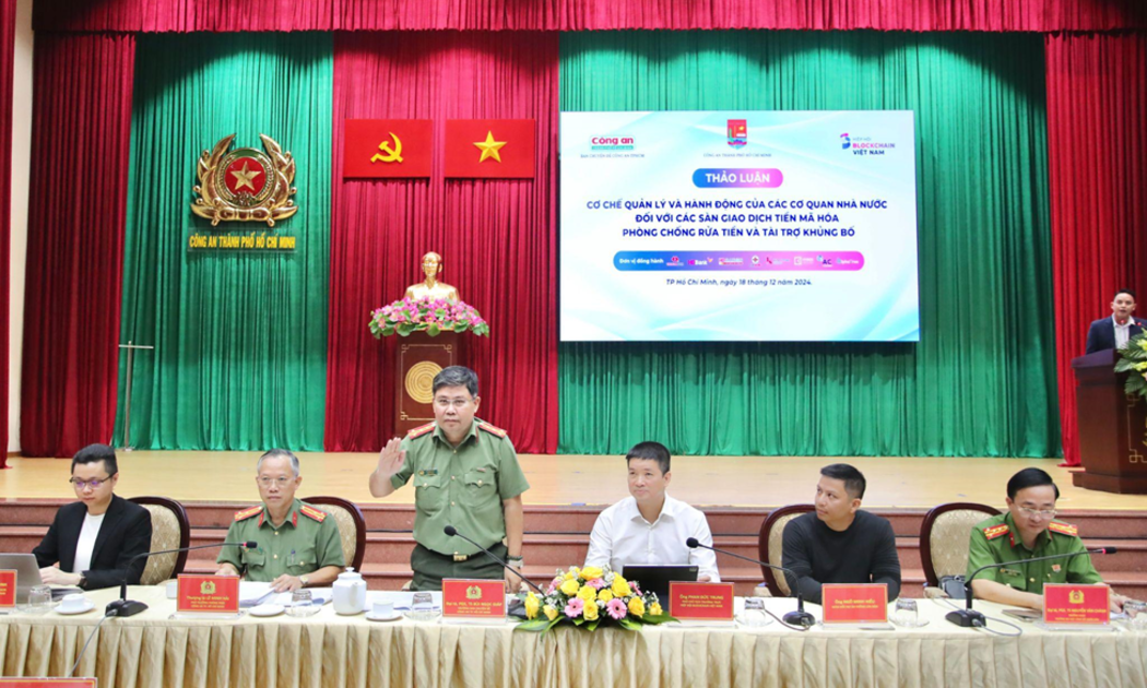 Tọa đàm “Nâng cao năng lực phòng chống tội phạm tài chính trên không gian mạng”, sáng 18/12.