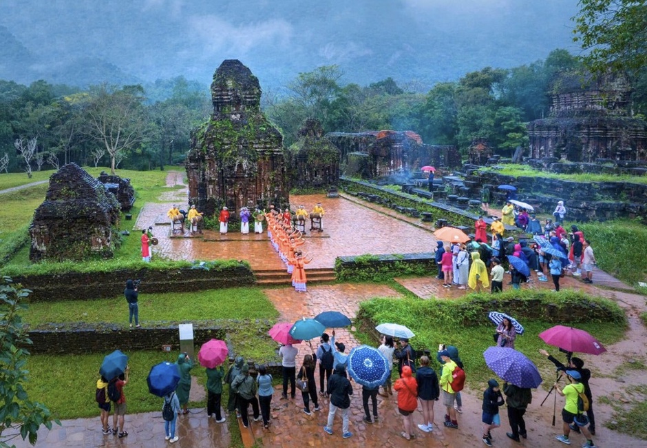Mỹ Sơn- điểm đến thu hút đông khách du lịch quốc tế.