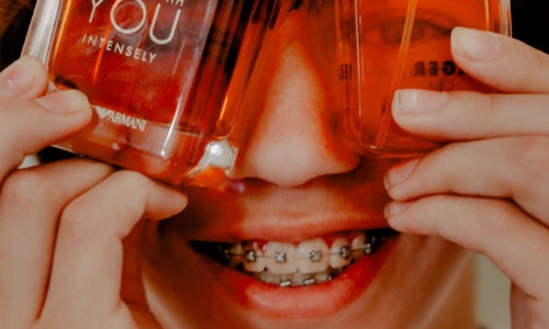 Gen Z và mạng xã hội “tiếp sức” thị trường nước hoa xa xỉ