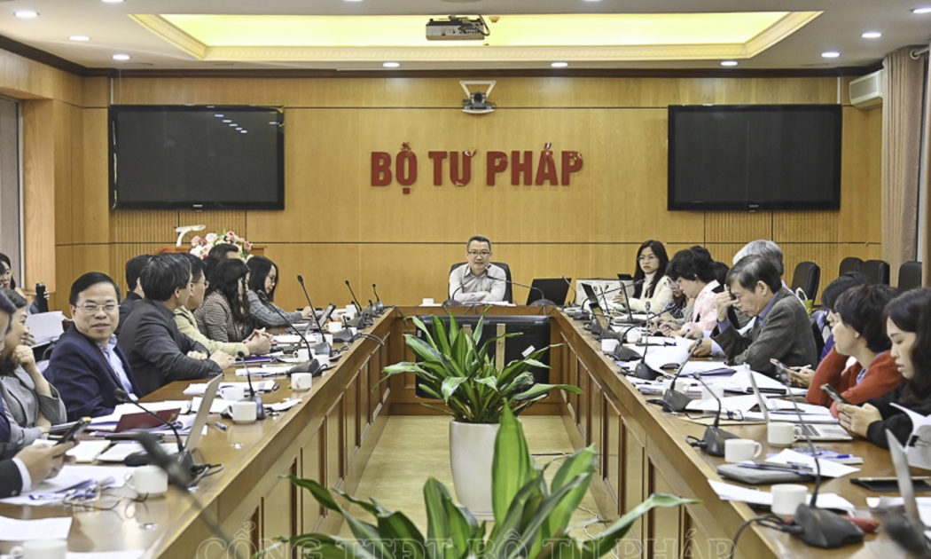 Quang cảnh cuộc họp. Ảnh: MOJ.