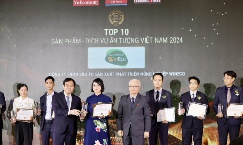 Trao giải TOP 50 sản phẩm, dịch vụ tin dùng Việt Nam 2024 và TOP 10 sản phẩm – dịch vụ ấn tượng 2024 