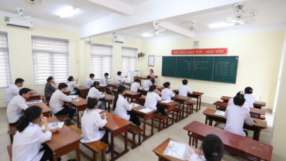 Gov't targets to gradually make English second language at schools by 2030